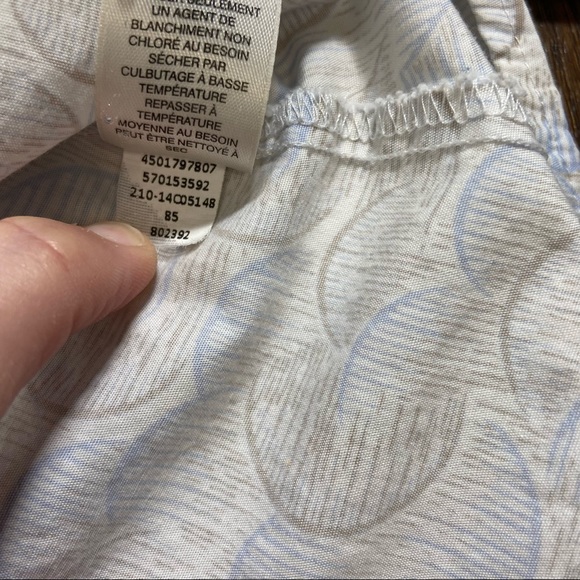 Chico's V Neck Button Down Blouse Size 3 - Picture 7 of 11